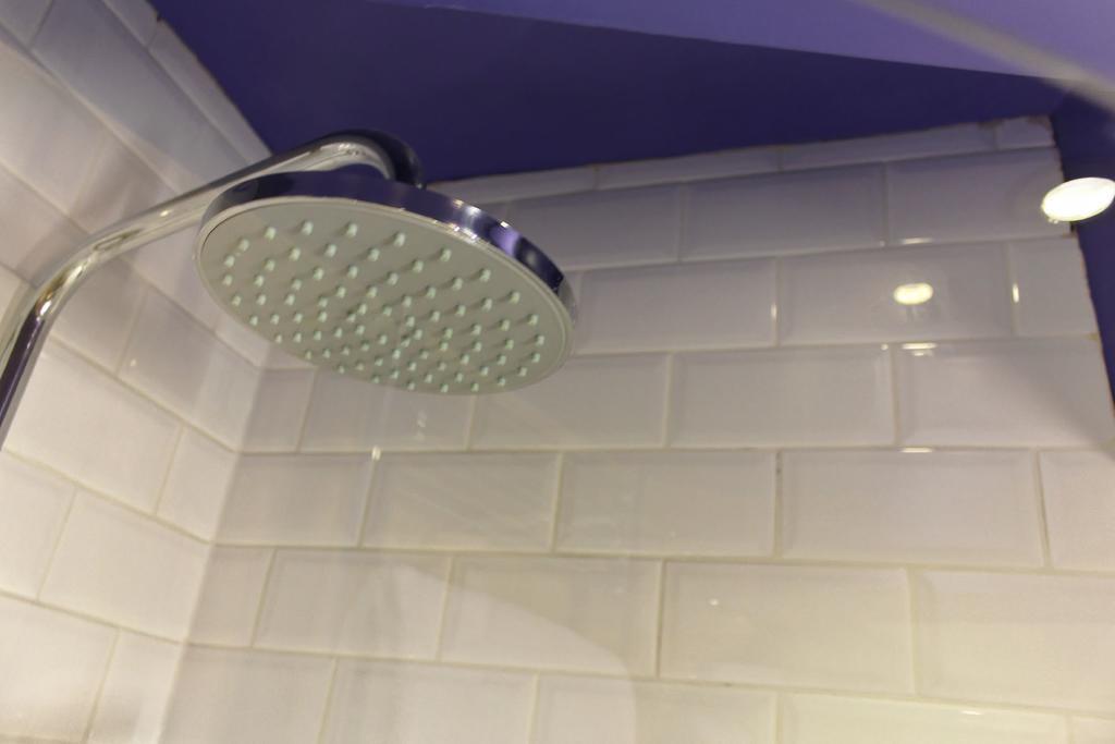 Lumely Fee Bunkhouse Aparthotel Kendal Rum bild
