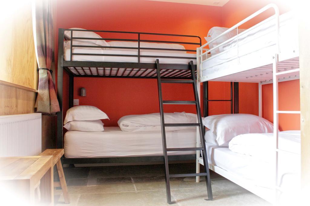 Lumely Fee Bunkhouse Aparthotel Kendal Exteriör bild