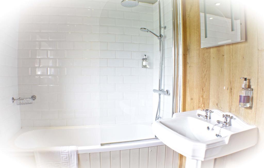 Lumely Fee Bunkhouse Aparthotel Kendal Exteriör bild