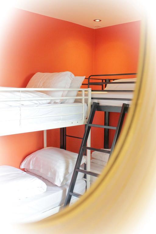 Lumely Fee Bunkhouse Aparthotel Kendal Exteriör bild